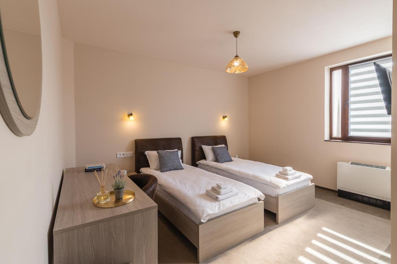 Pensiunea Select Central Târgu-Mureş Dış mekan fotoğraf